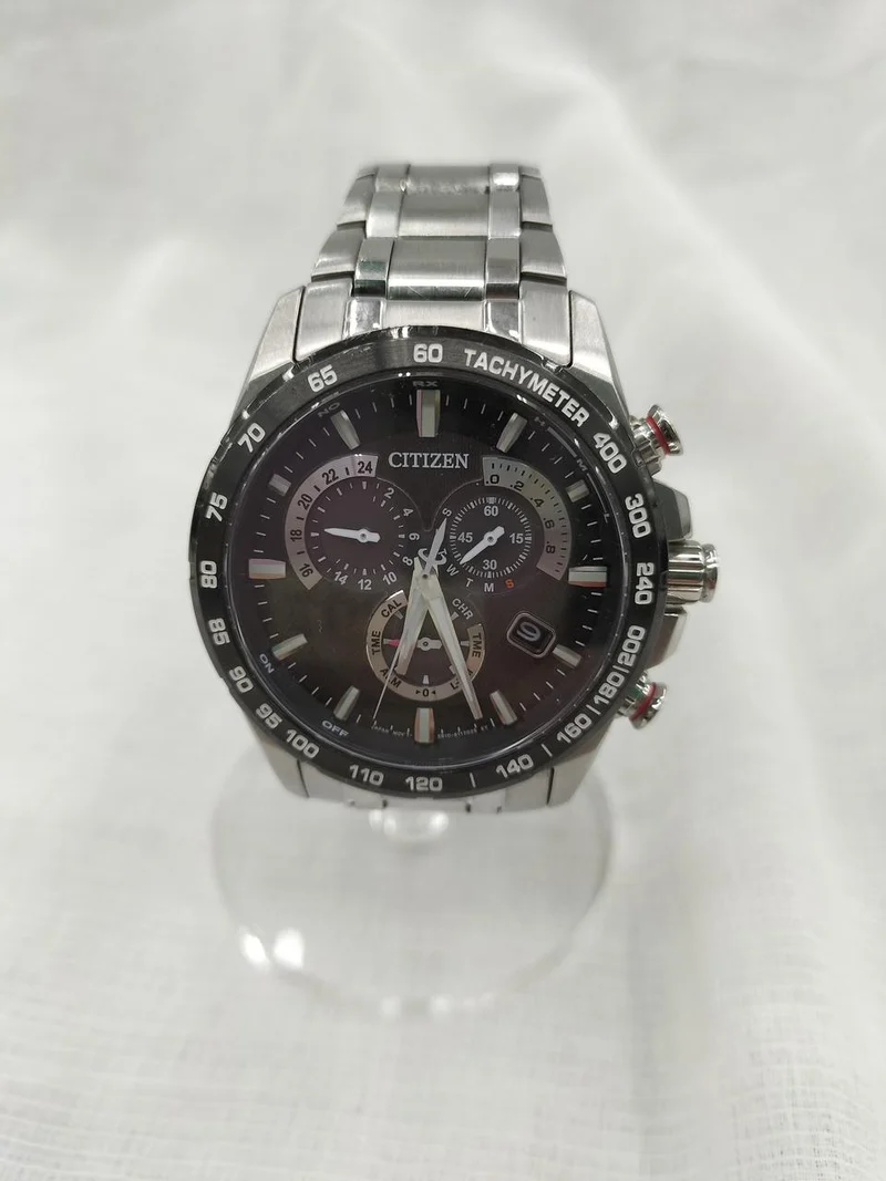 CITIZEN Atessa Solar-Funkarmbanduhr E610-S104831