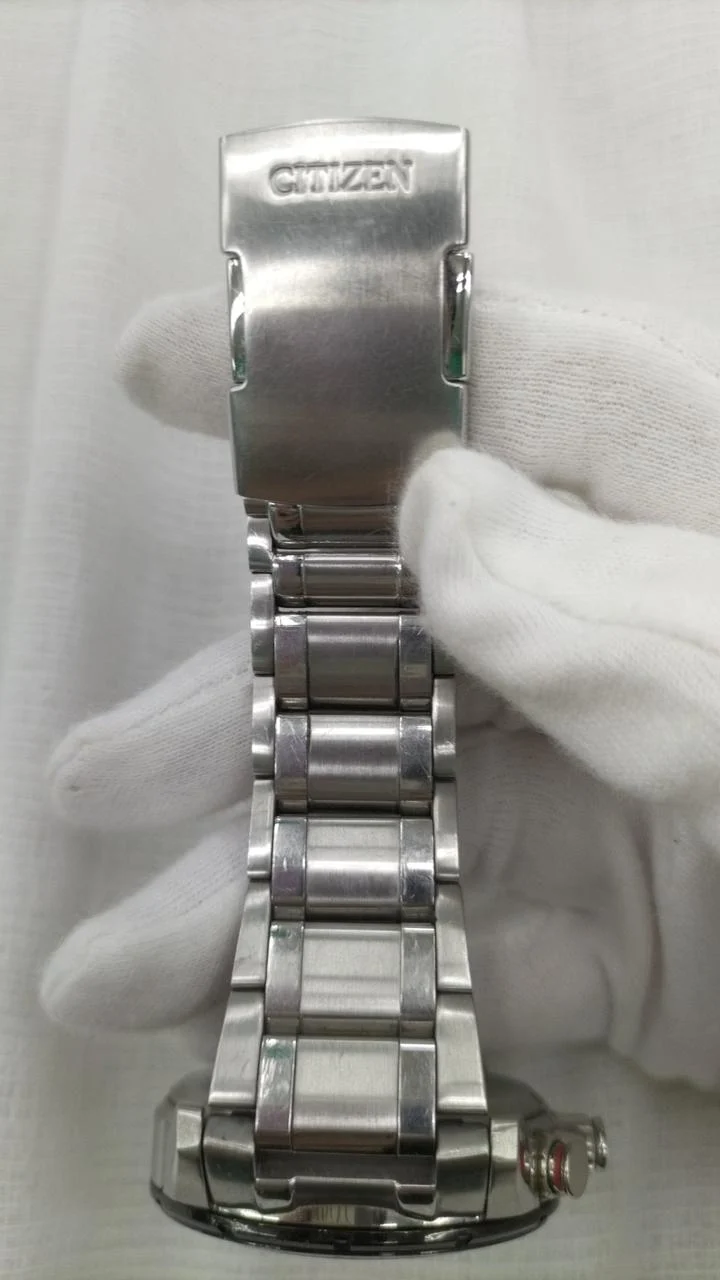CITIZEN Atessa Solar-Funkarmbanduhr E610-S104831