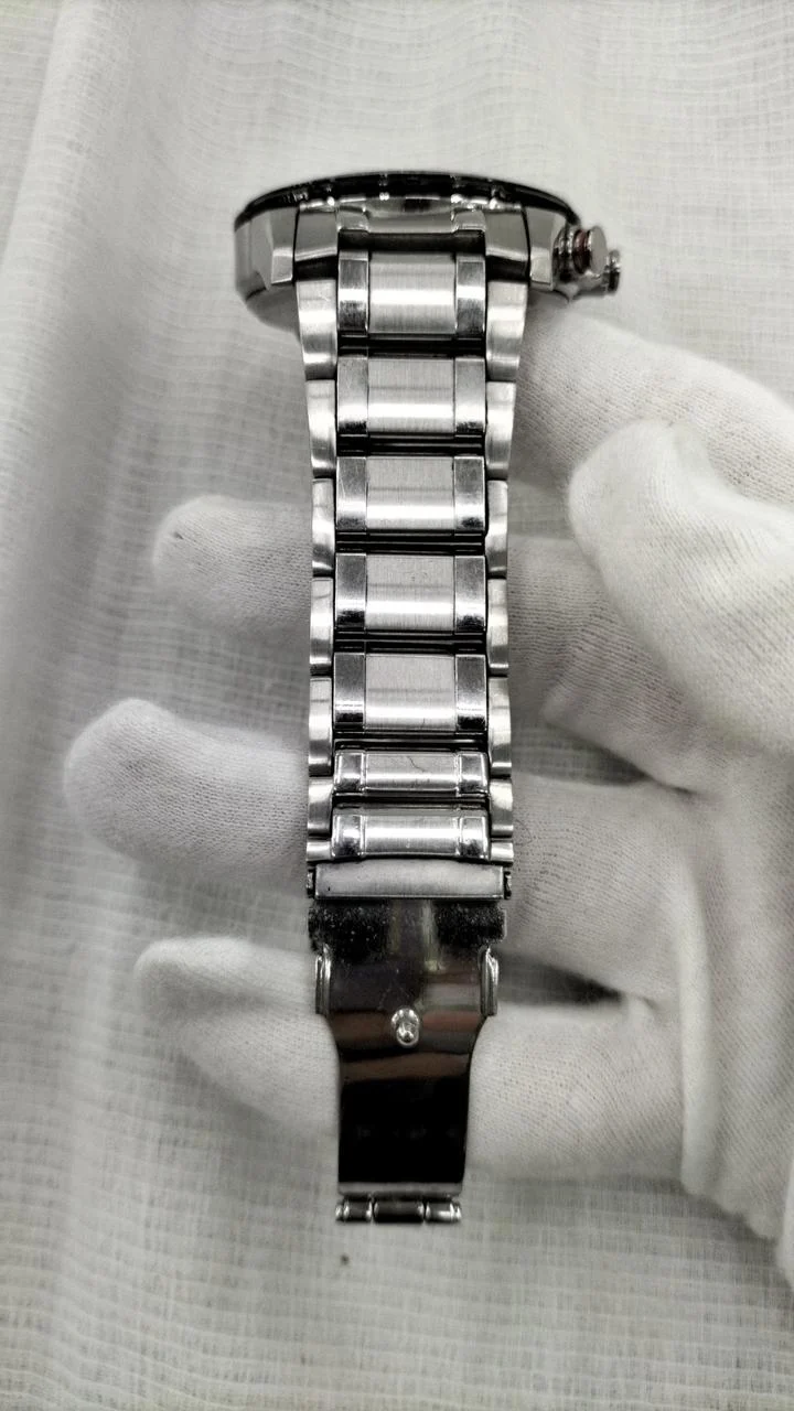 CITIZEN Atessa Solar-Funkarmbanduhr E610-S104831