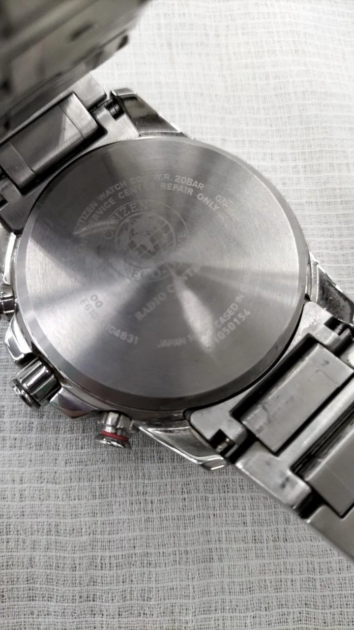 CITIZEN Atessa Solar-Funkarmbanduhr E610-S104831