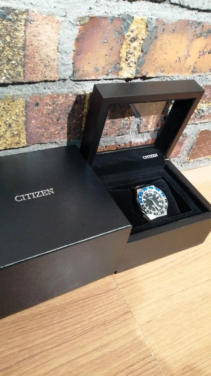 CITIZEN Series 8 GMT