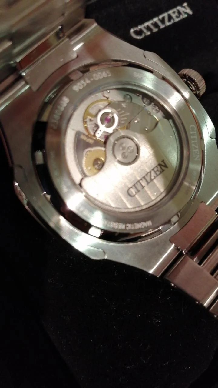 CITIZEN Series 8 GMT