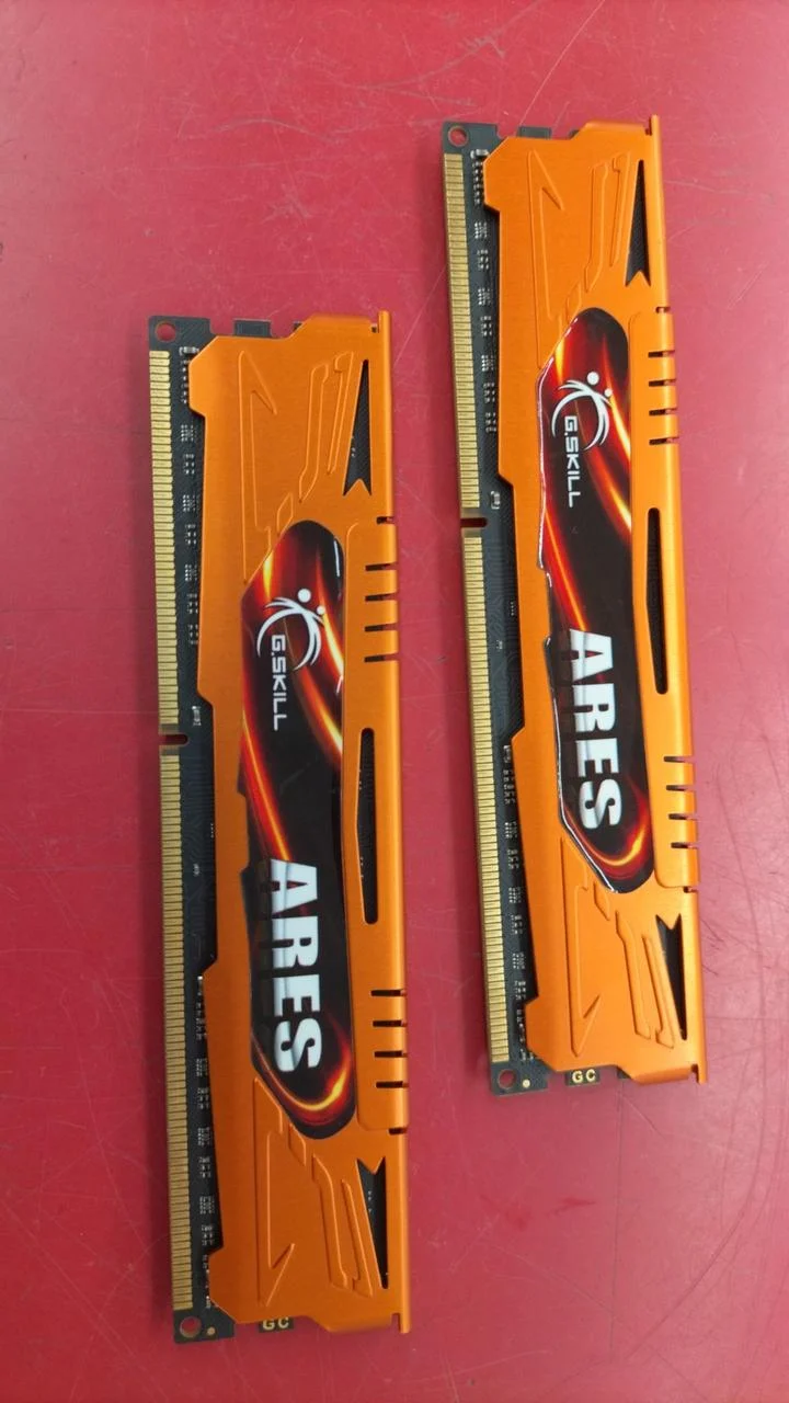 G.SKILL Speicher: 8G×2 F3-1600C10D-16GAO
