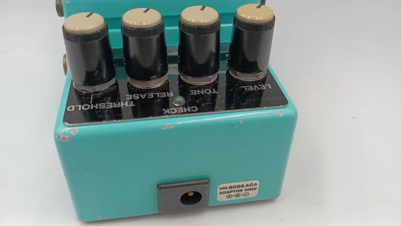 BOSS Effektpedal LM-2