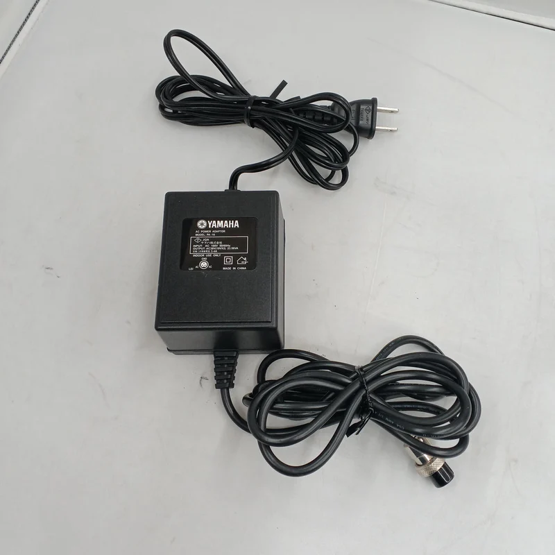 YAMAHA Mixer MG10