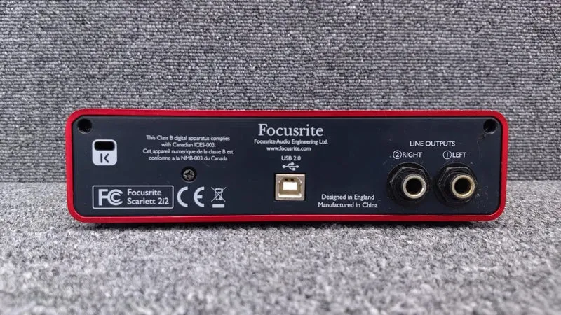 FOCUSRITE Audio-Interface SCARLETT2I2