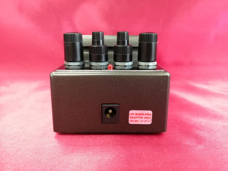 BOSS Effektpedal MT-2