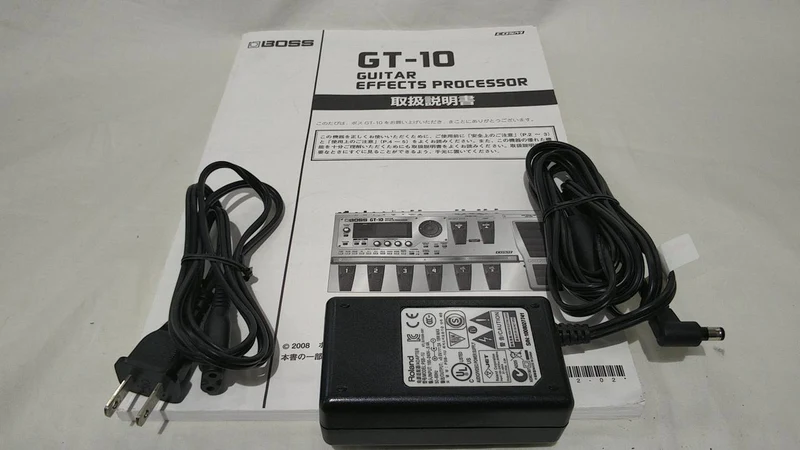 BOSS Multi-Effektgerät GT-10