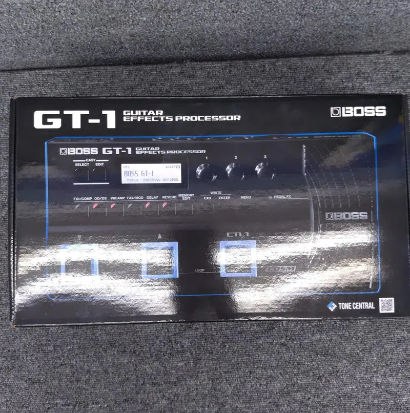 BOSS Multi-Effektgerät GT-1