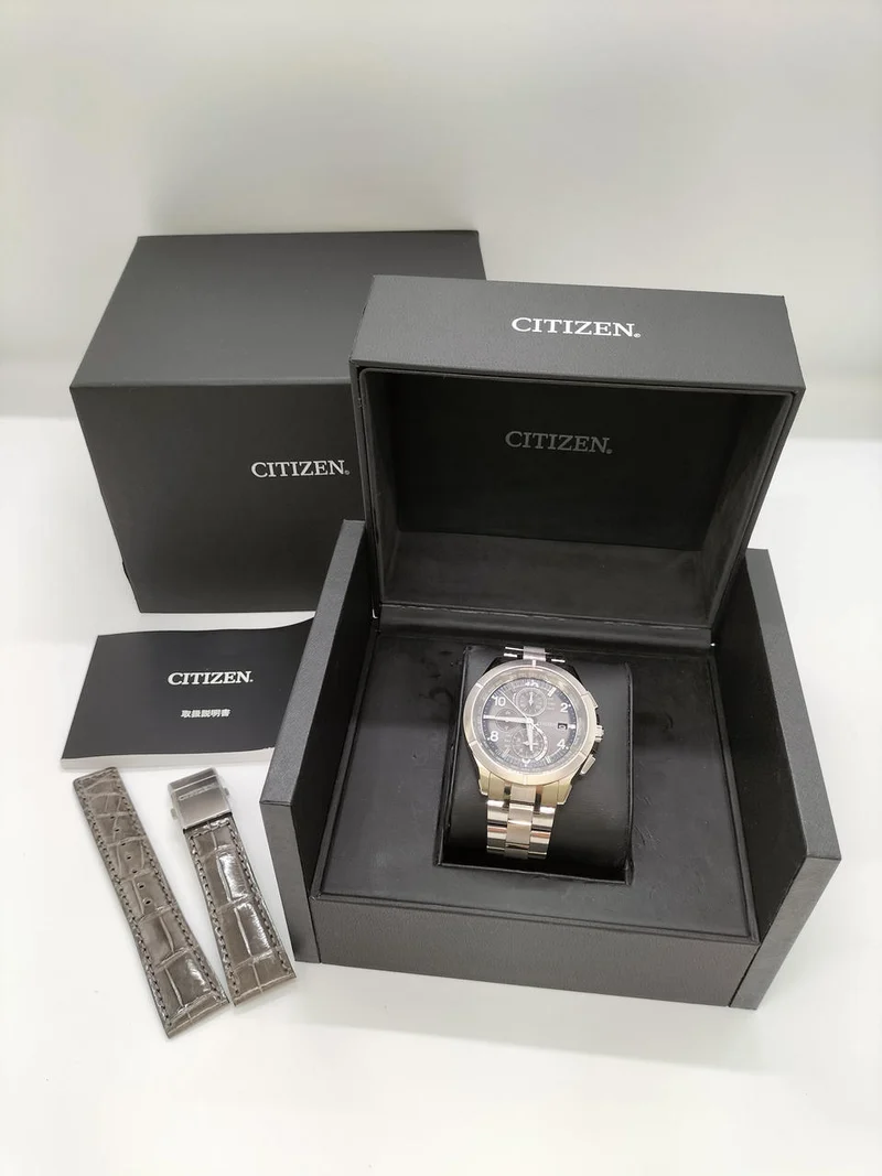 CITIZEN Armbanduhr / ATTESA ECO-DRIVE AT8160-55H