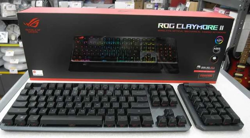 ASUS Gaming-Tastatur ROG CLAYMORE II (MA02)