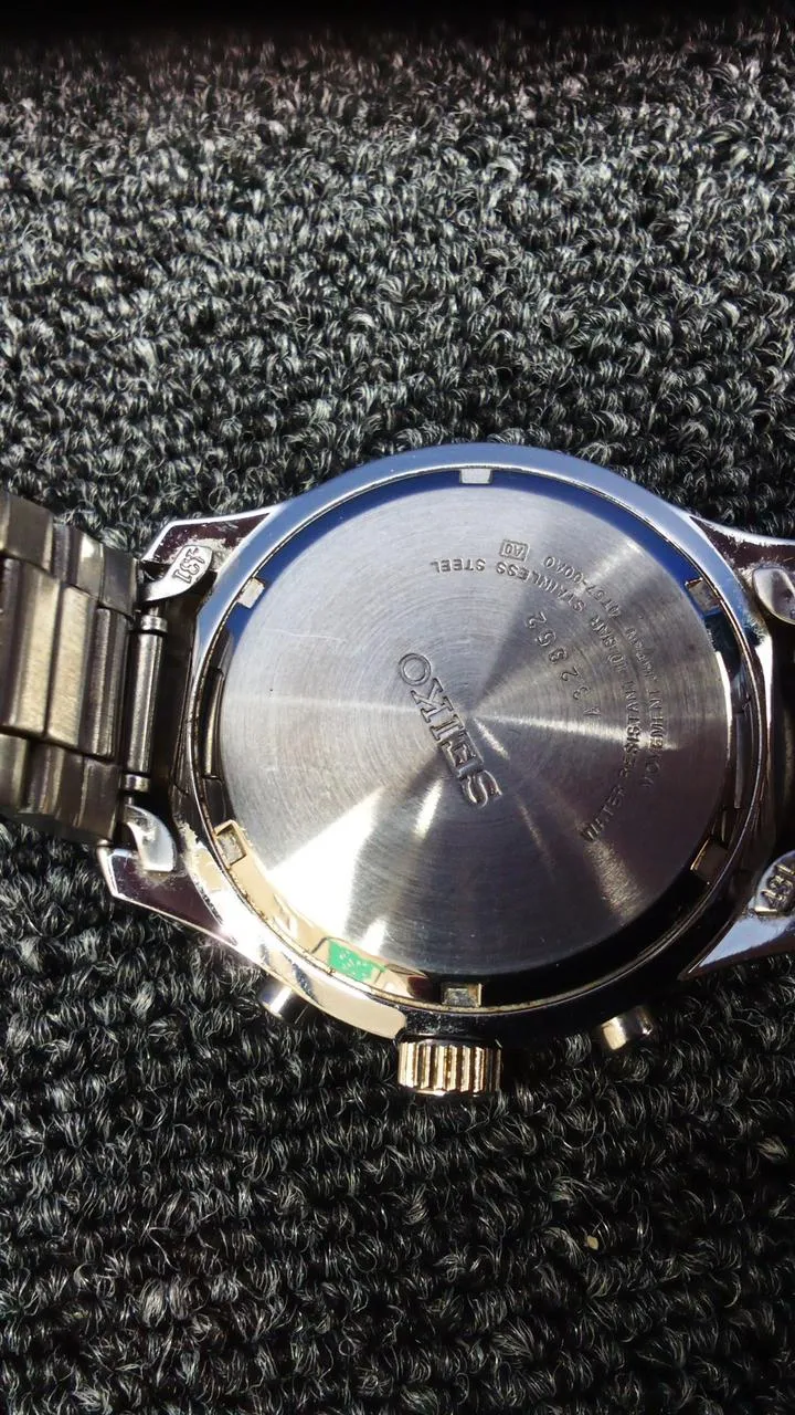 SEIKO Quarz-Armbanduhr 4T57-00A0
