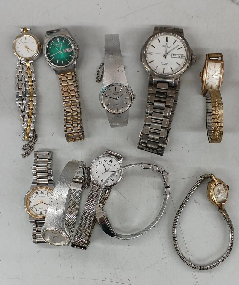 [JUNK] SEIKO Junk Bulk 47 Flaschen