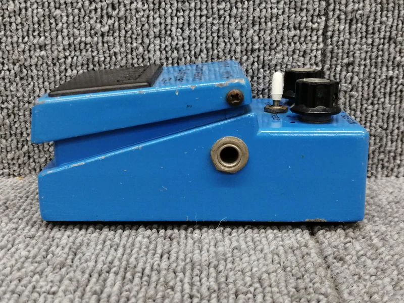 BOSS Effektpedal CS-1