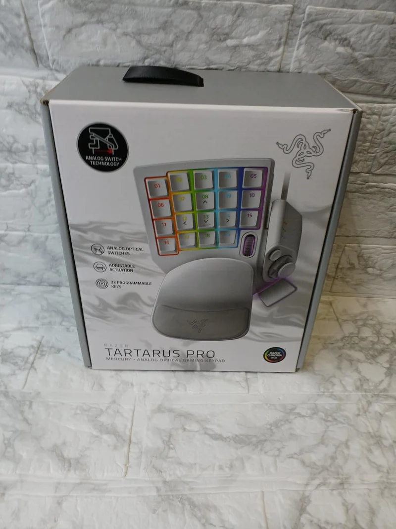 RAZER Linkshänder-Tastatur RZ07-0311