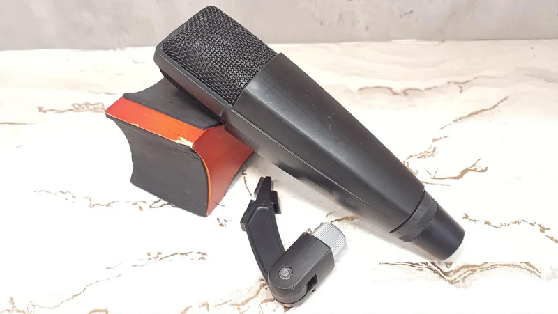SENNHEISER Dynamisches Mikrofon MD421-II
