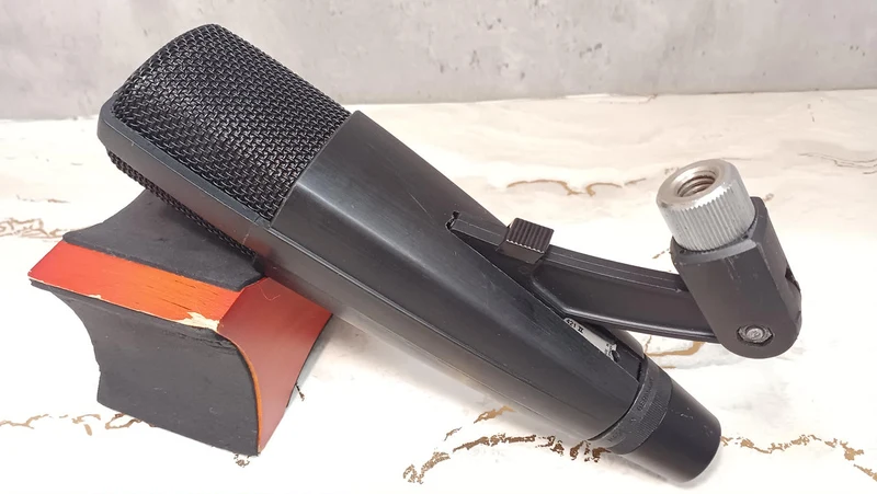 SENNHEISER Dynamisches Mikrofon MD421-II