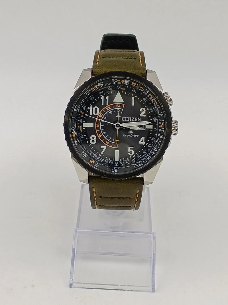 CITIZEN Promaster Eco-Drive Nighthawk Quartz B877-S122988
