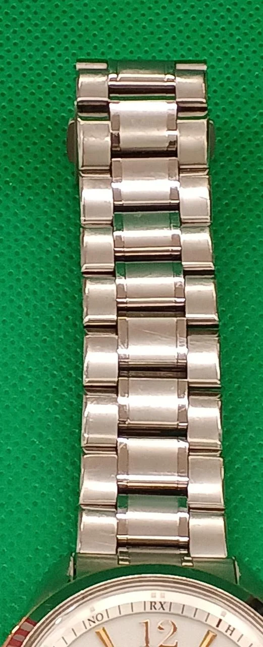 CITIZEN EXCEED Eco-Drive Funkgesteuerte Uhr H111-T016961