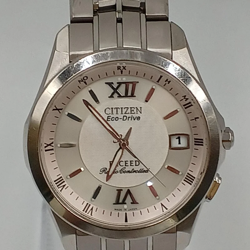 CITIZEN EXCEED Radio Solar H110-T009417