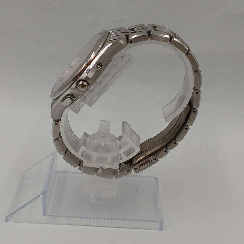 CITIZEN EXCEED Radio Solar H110-T009417