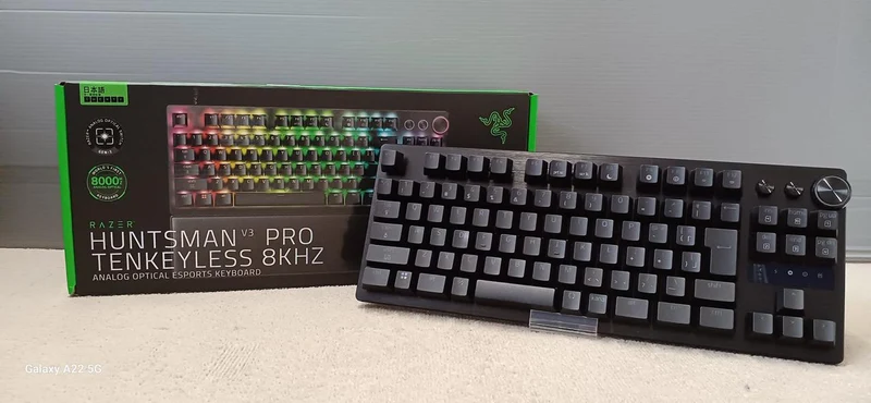 RAZER Gaming-Tastatur RZ03-05520700-R3J1