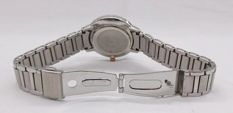 CITIZEN Solar-Armbanduhr GN-4S9