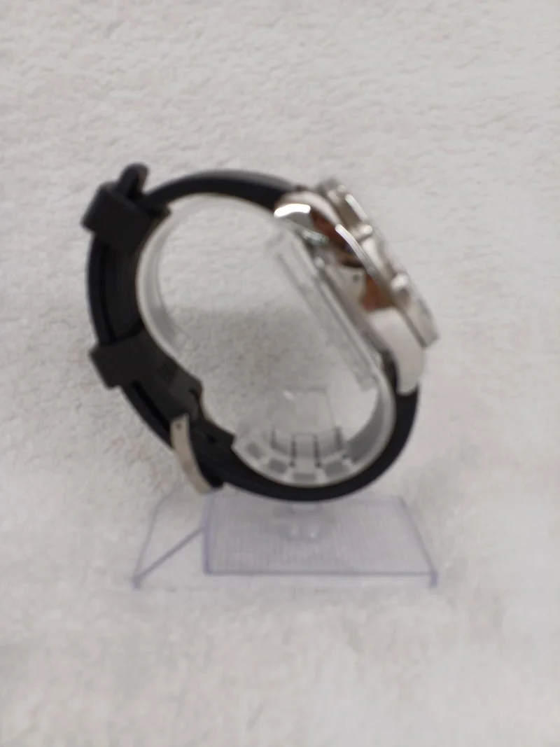 CITIZEN Eco-Drive Funkgesteuerte Uhr H112-T026524