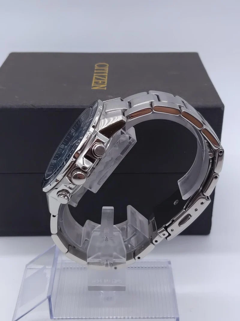 CITIZEN ECODRIVE Armbanduhr VO10-6772F