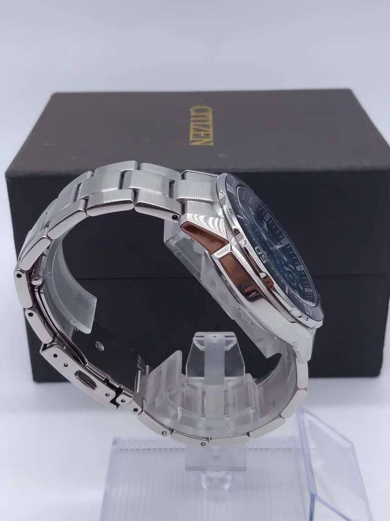 CITIZEN ECODRIVE Armbanduhr VO10-6772F