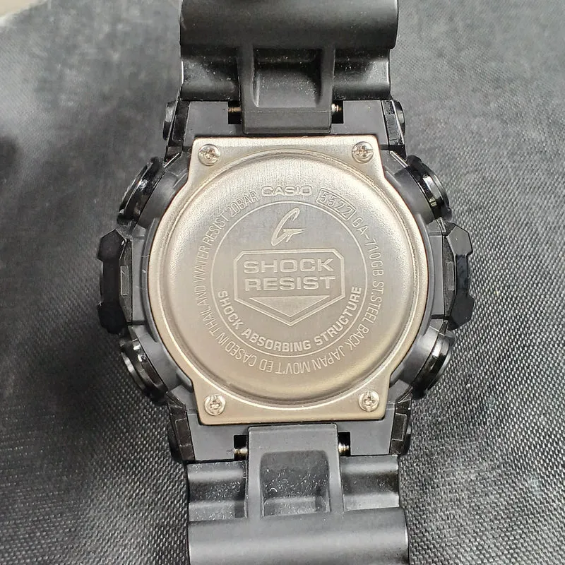 CASIO G-SHOCK GA-710GB