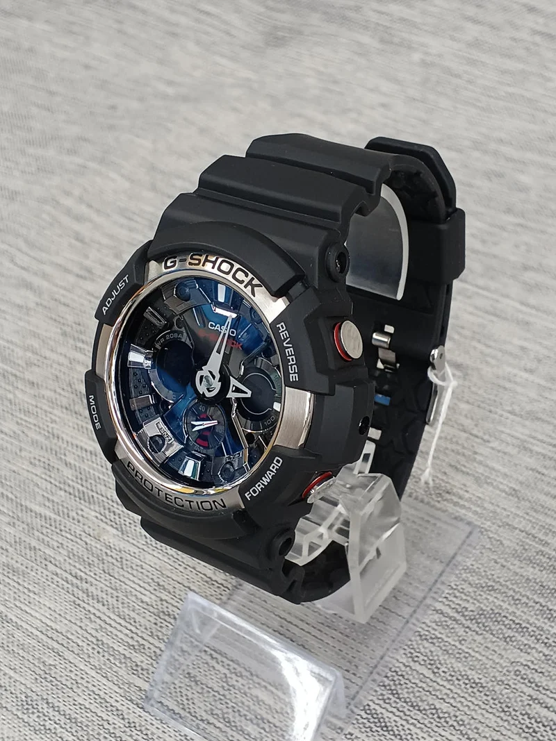 CASIO G-SHOCK GA-200