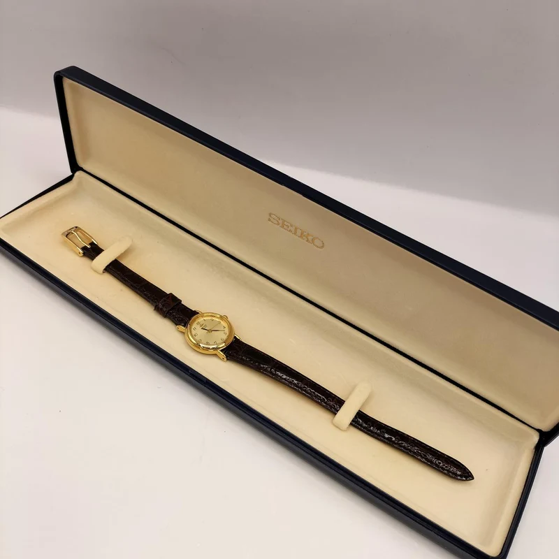SEIKO GALAXY Armbanduhr 1N01-0E20
