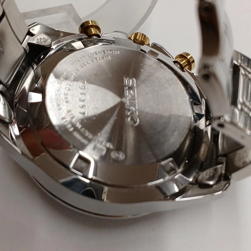 SEIKO Quartz 8T63-00D0