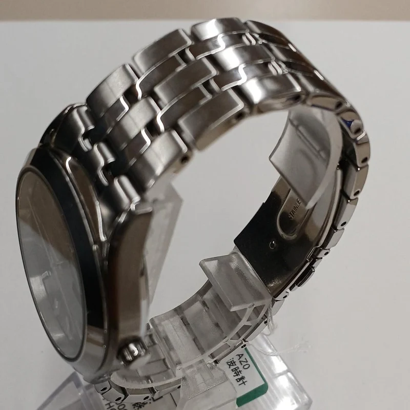 SEIKO Solar-Funkuhr V158-0AZ0
