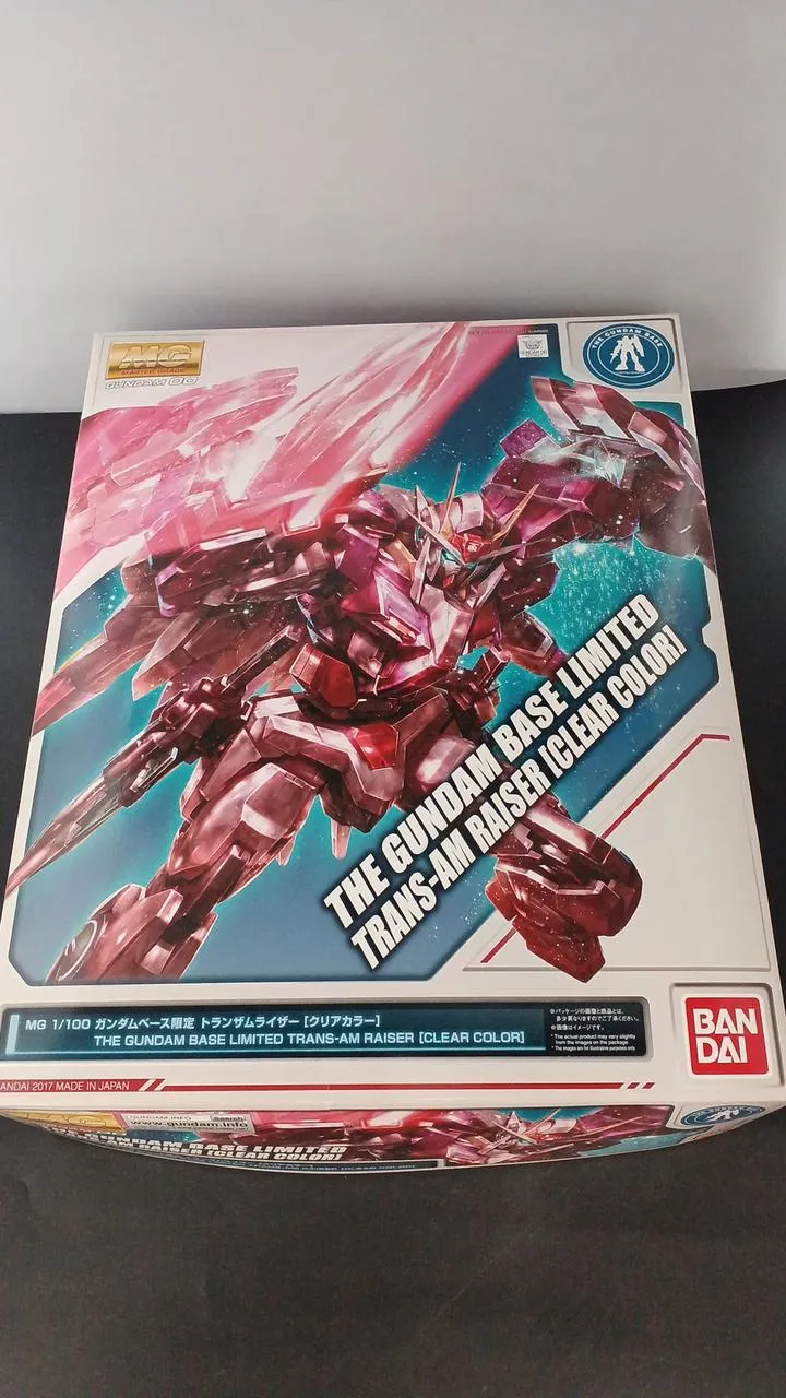BANDAI Mobile Suit Gundam 00 MG Trans-Am Riser Gundam Base Limited