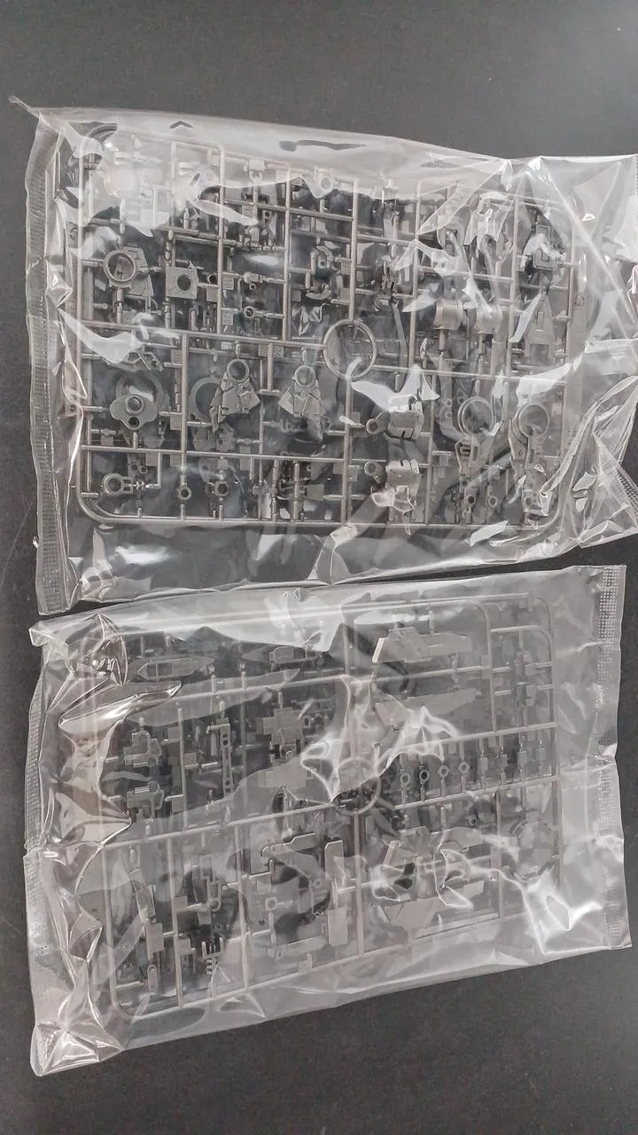 BANDAI Mobile Suit Gundam 00 MG Trans-Am Riser Gundam Base Limited