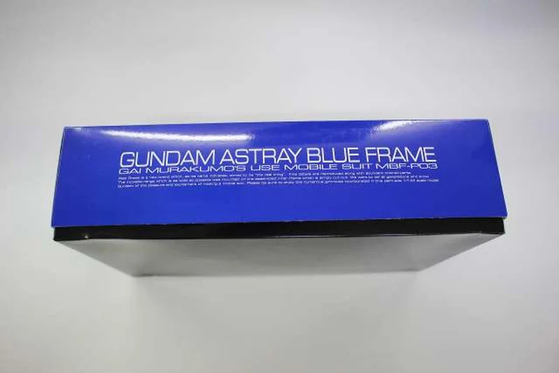 BANDAI Plastikmodell RG 1/144 Gundam Astray Blue Frame
