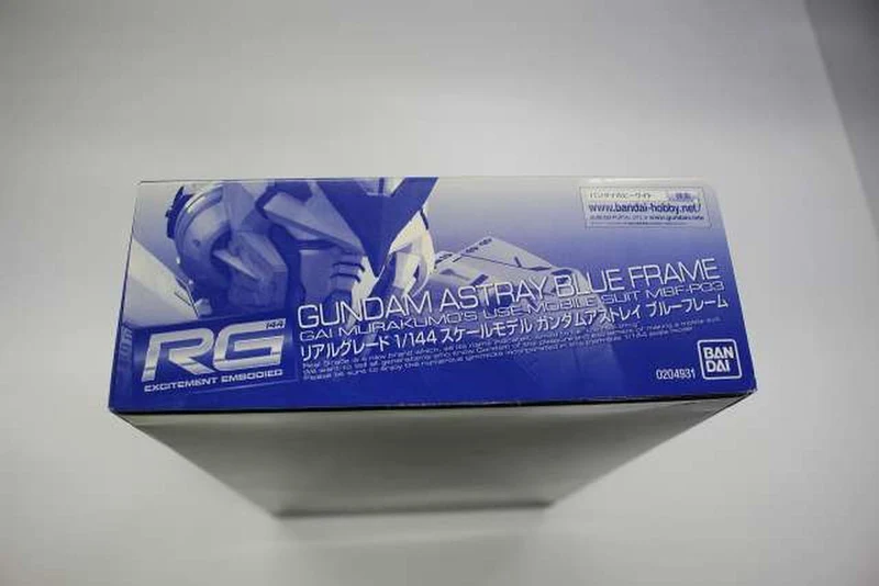 BANDAI Plastikmodell RG 1/144 Gundam Astray Blue Frame
