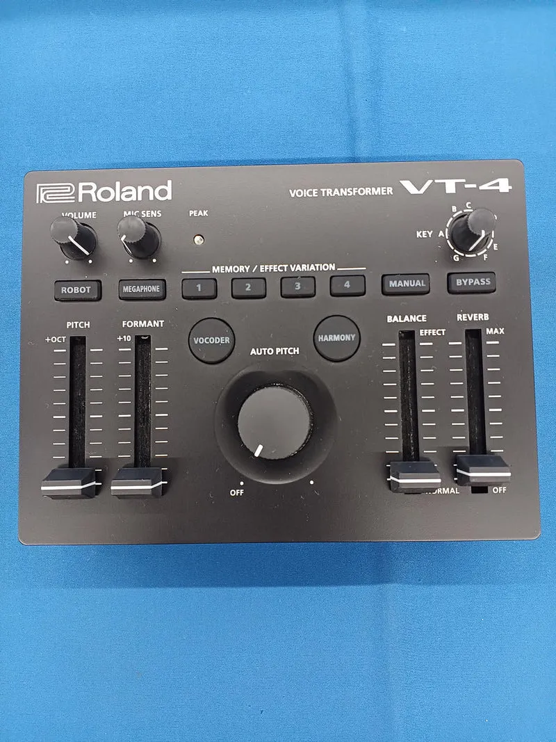 ROLAND Vocal Effects VT-4