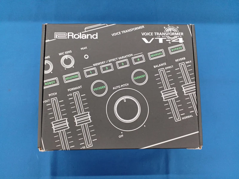 ROLAND Vocal Effects VT-4