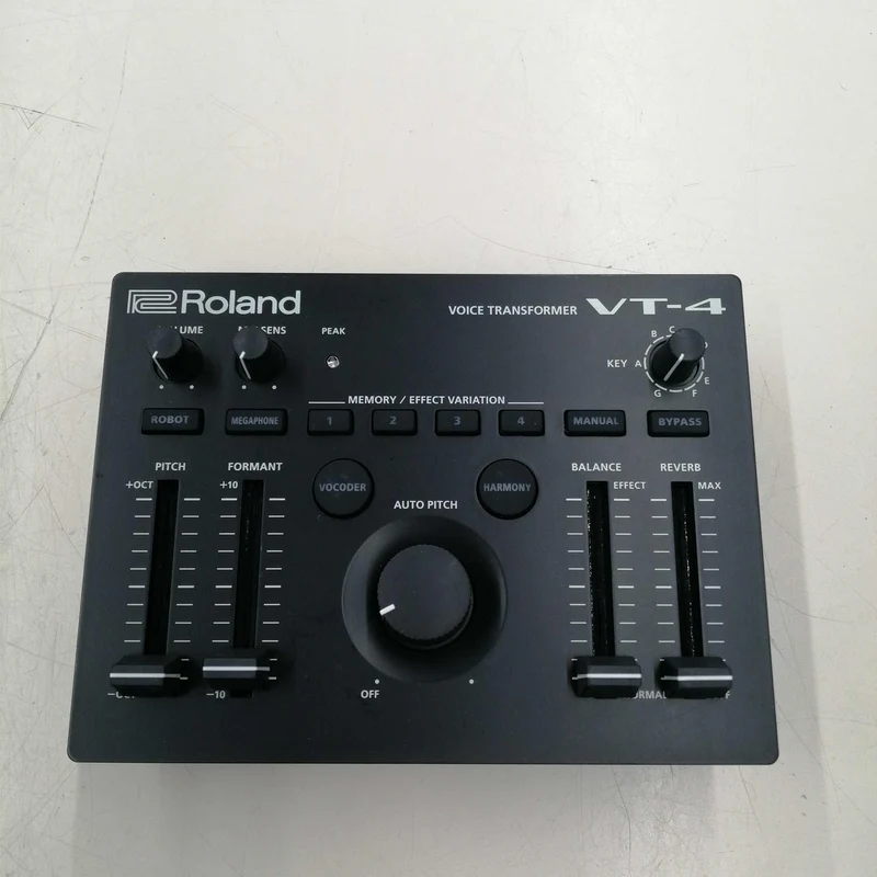 ROLAND Voice Transformers VT-4