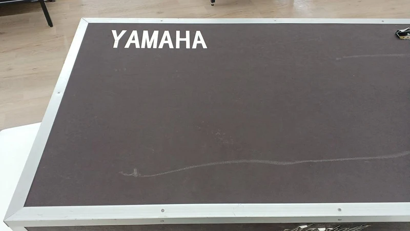 [SCHROTT] YAMAHA Mixer GF24/12