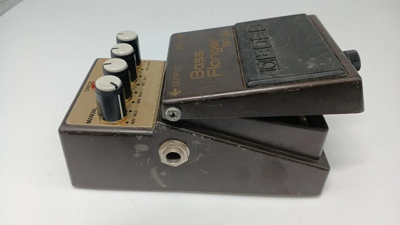 BOSS Bassflanger BF-2B