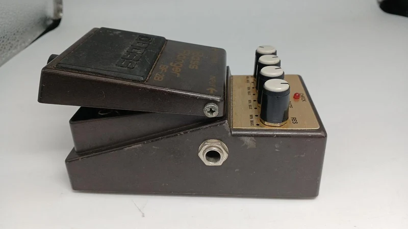 BOSS Bassflanger BF-2B