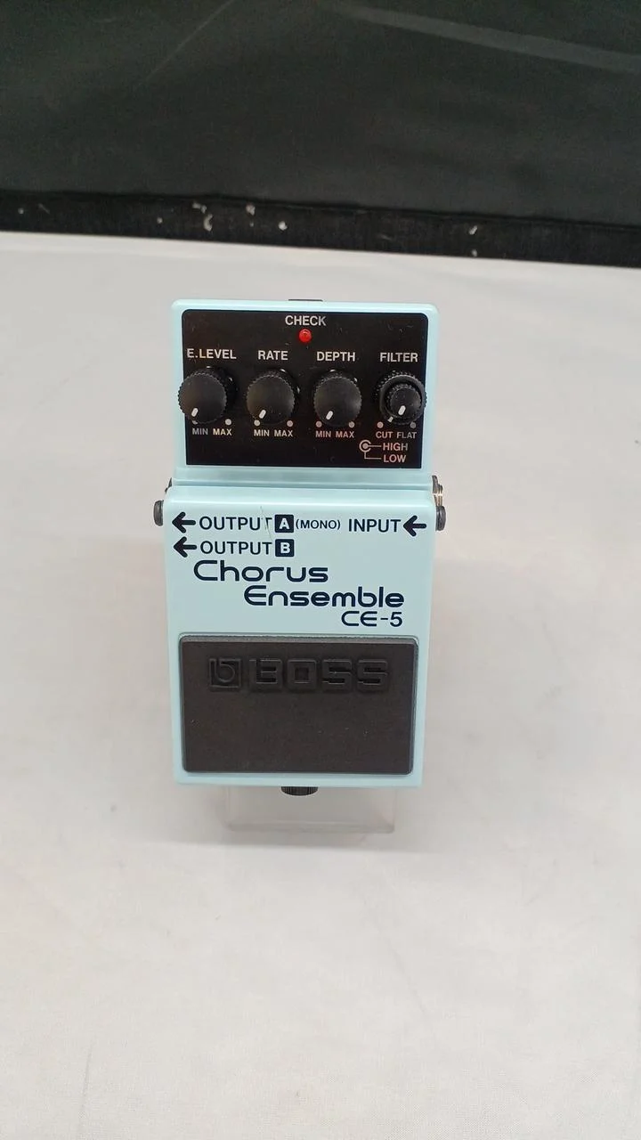 BOSS Effektpedal: CE-5