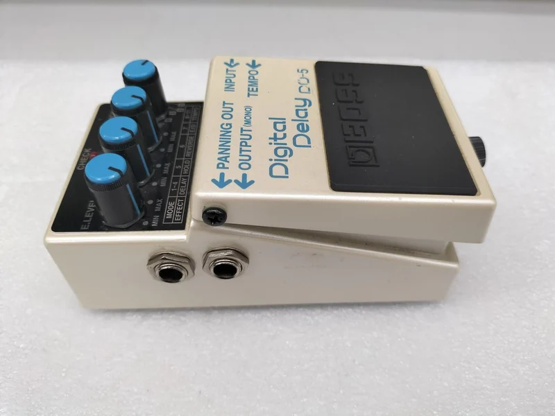 BOSS Digital Delay DD-5