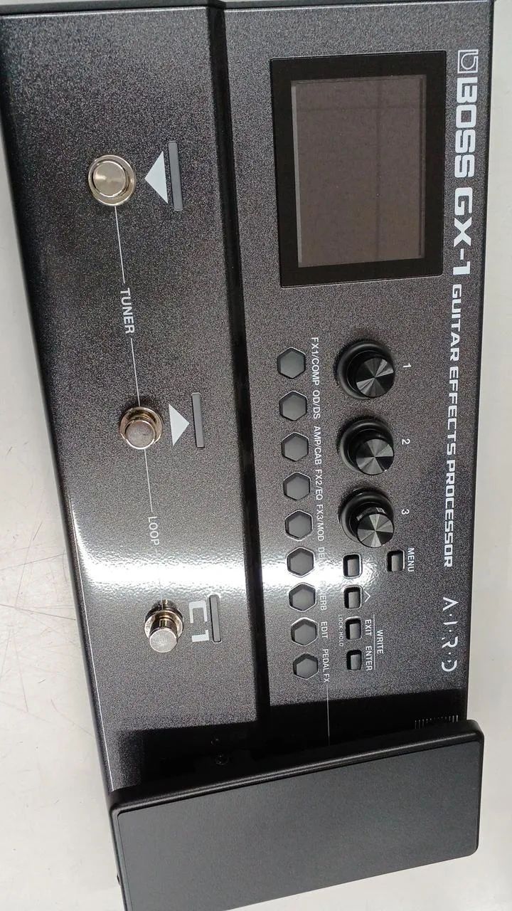 BOSS Multi-Effektpedal GX-1
