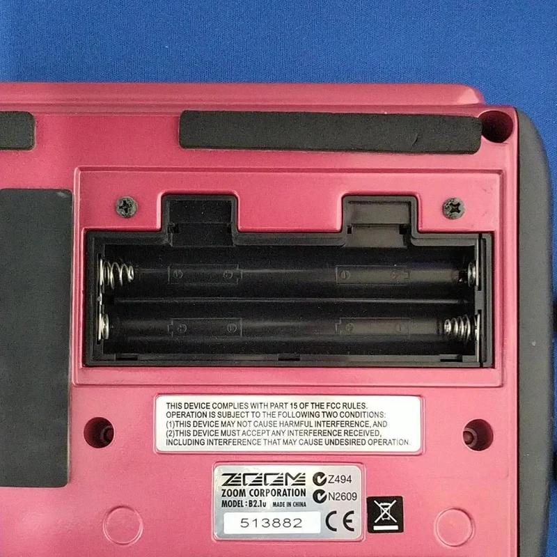ZOOM Multi-Effektpedal B2.1U