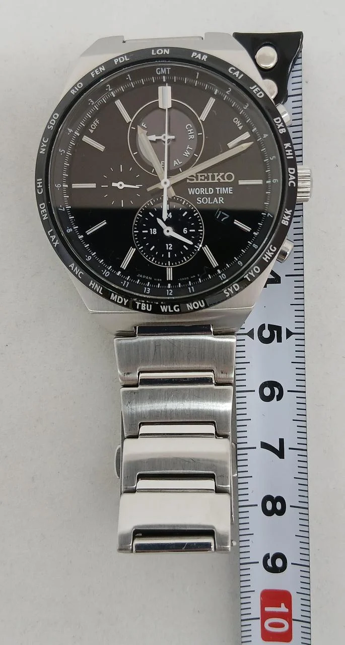 SEIKO Solar-Armbanduhr V195-0AE0